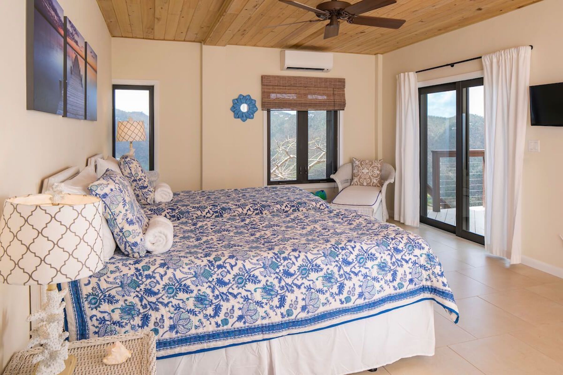 Indigo Breeze villa photo.